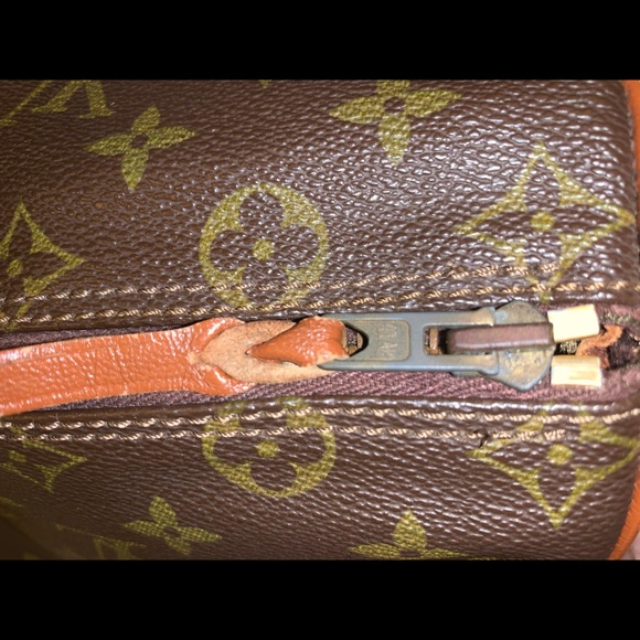 Louis Vuitton Vintage (Old Model) Papillon 26 bag - Picture 10 of 15